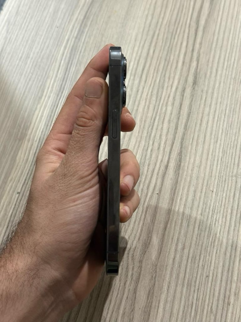iPhone 13 PRO - 2