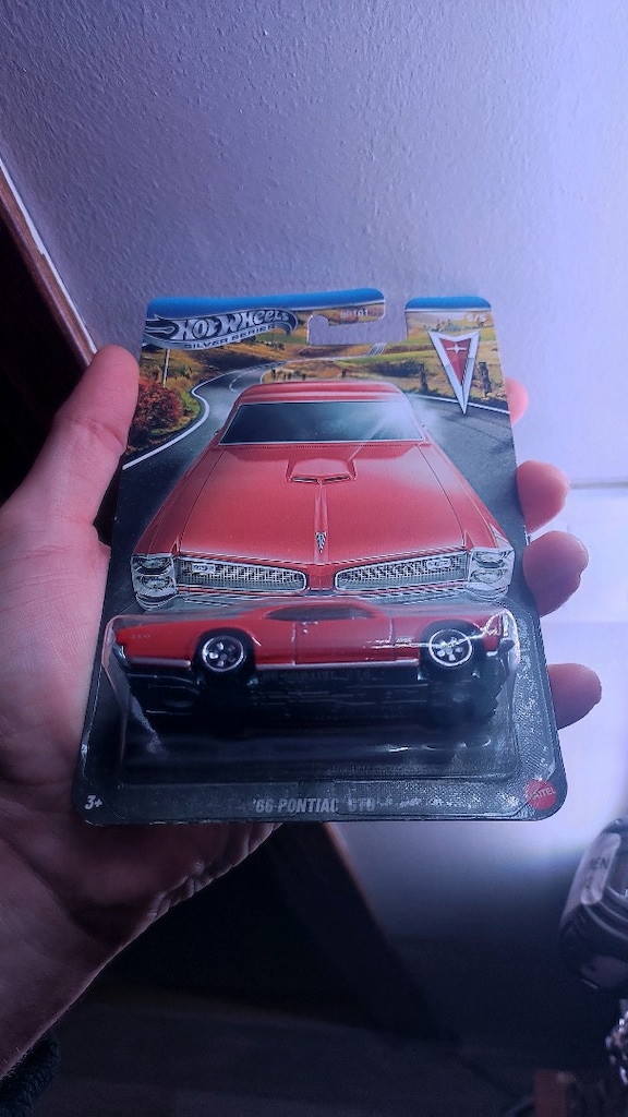 Hot Wheels & Matchbox 2025 Koleksiyonu | F&F Premium - TH - Neon Speed - 7