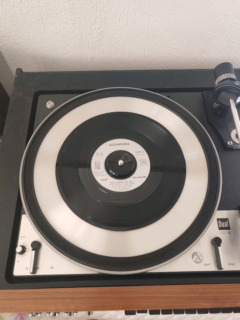 Scorpions & Still Loving You 45 lik - 4