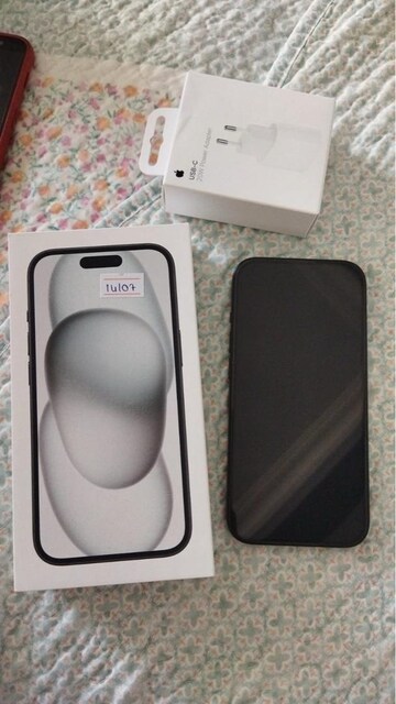 i iPhone 15