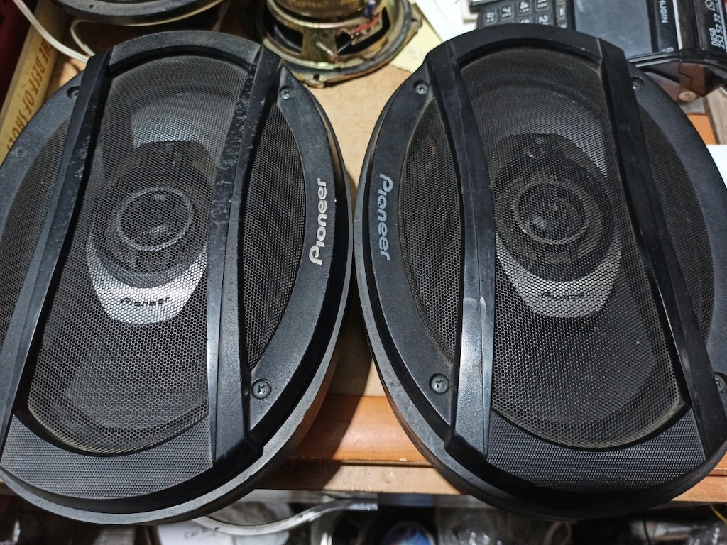 Pioneer Hoparlör Seti kapakları ve yükselme kabiniyle birlikte verilec - 2