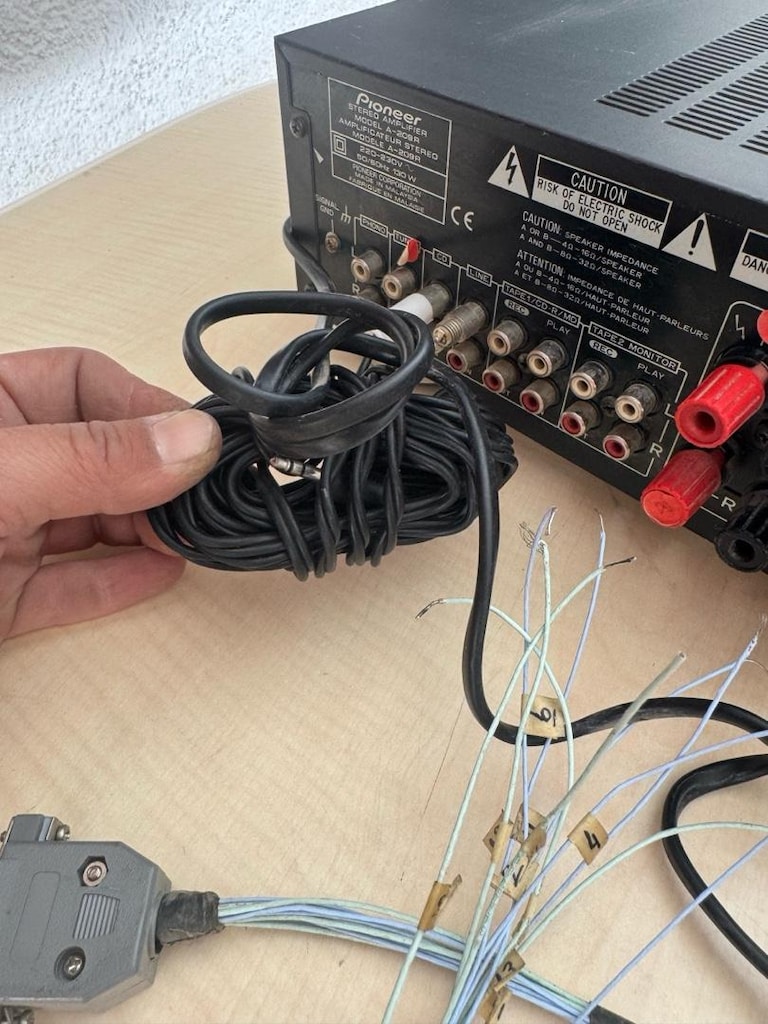 Pioneer A-209R Stereo Amfi - Kabloları Tam / Test Edildi - 7