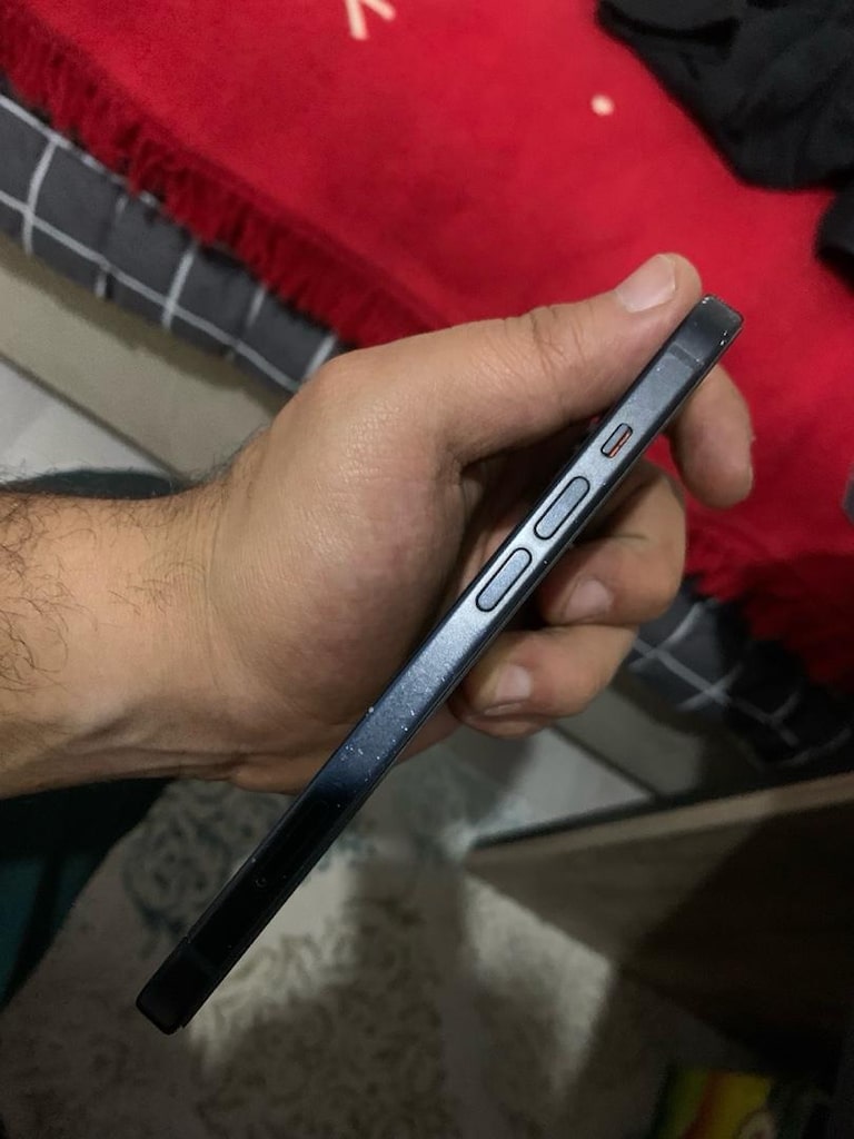 İPhone 15 YD - 2
