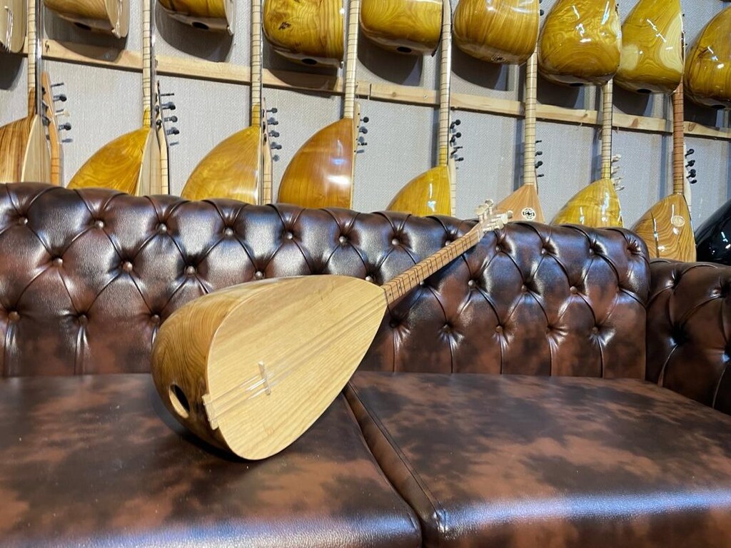 TAM PROFESYONEL 39 TEKNE OYMA KESTANE KISA SAP BAĞLAMA SIFIR SAZ - 2