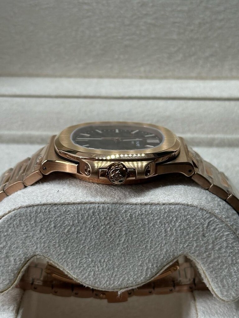 PATEK PHİLİPPE ROSE 5711 PPF ETA - 3