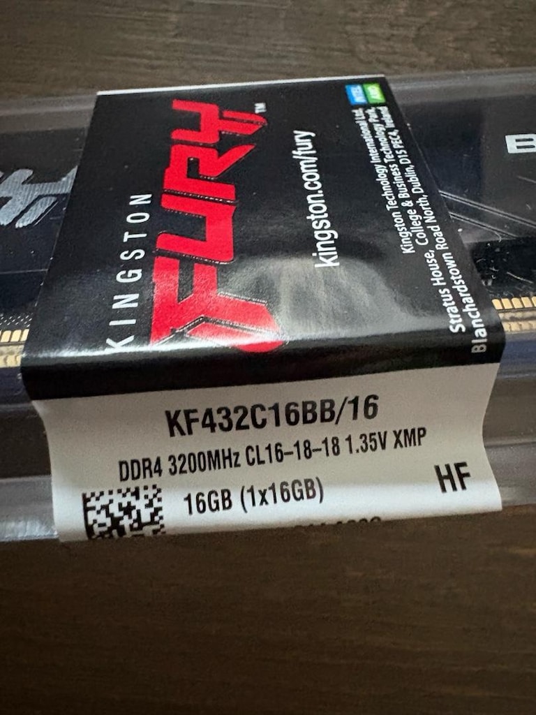 Kinston Fury beast 16gb DD4 RAM 3200Mhz cl16 - 3