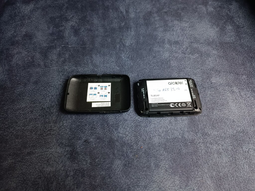 Turkcell 150 Mbps 4.5G Taşınabilir Modem (MW40V1) - 4