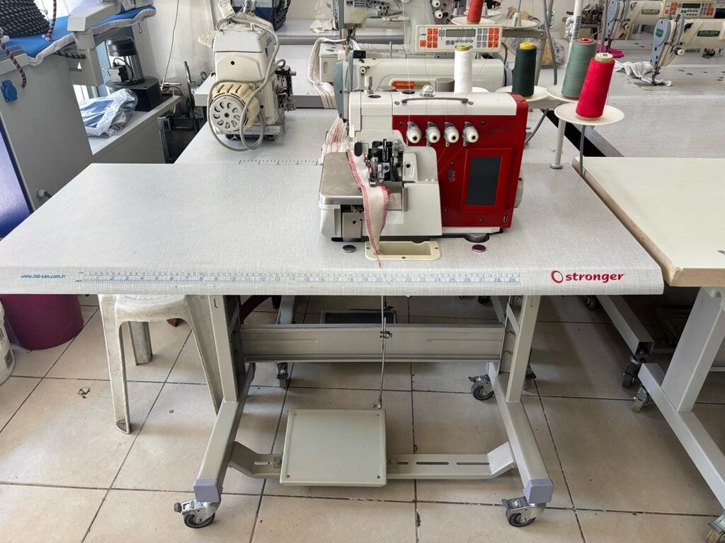 Stronger 4 iplik elektrikli iplik kesmeli overlok makinası - 4