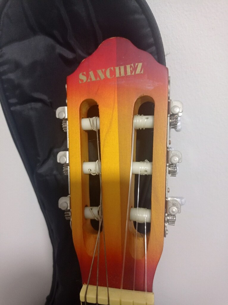 SANCHEZ GİTAR 4/4 - 3