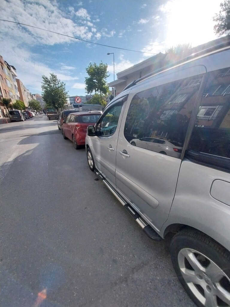 PEUGEOT PARTNER ALLURE 1.6 HDI - 15