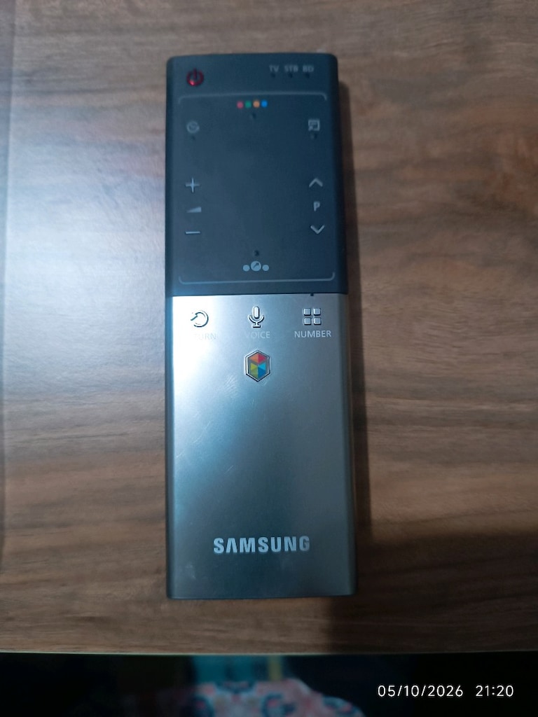 Samsung model.RMCTPE1 .Model Cide.AA5900631 A - 5