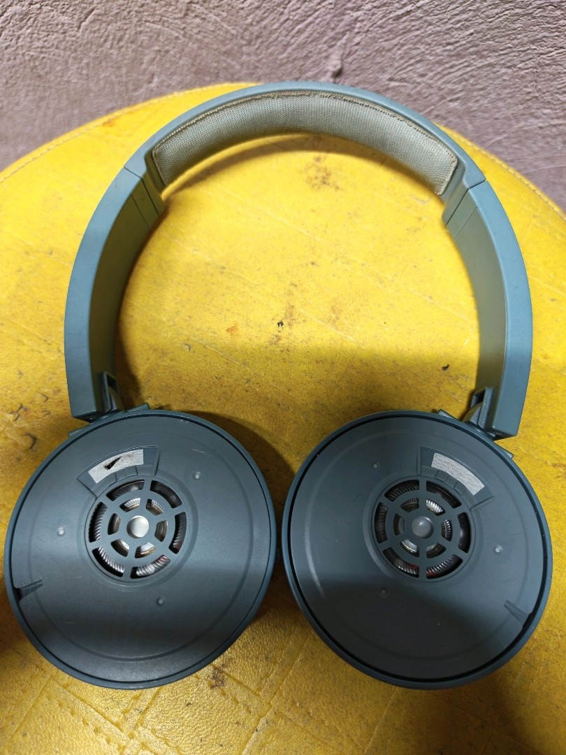 1 JBL 2 Philips Bluetooth kulaklık pedlerinden yok çalışıyor - 4