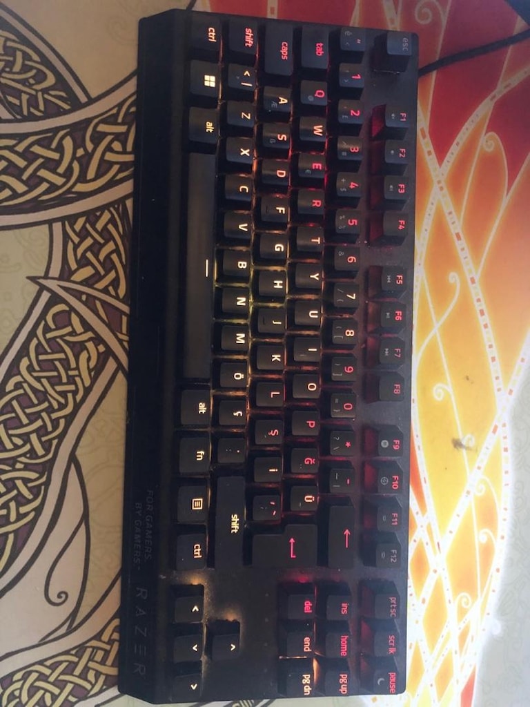 Blackwidov v3 TKL green switch razer mekanik klavye - 2