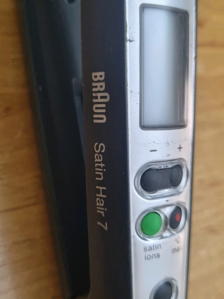 Braun { Satin Hair 7 Seramik Saç Düzleştirici } - 2