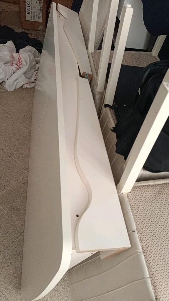 Yemek takımı ve bilgisayar masası sıfır ayarinda - 2