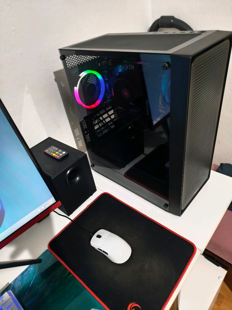 Oyuncu Bilgisayarı Kendinden Ekran Kartlı Amd Ryzen 5 2400 g İşlemcili - 10
