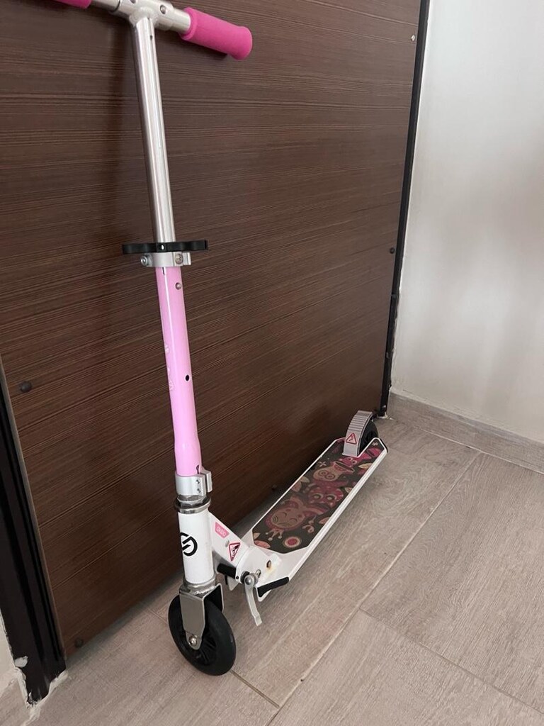 Oxelo Pembe Çocuk Scooter – Temiz ve Sağlam - 4