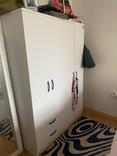 4 Kapaklı, 2 Çekmeceli Beyaz Gardırop