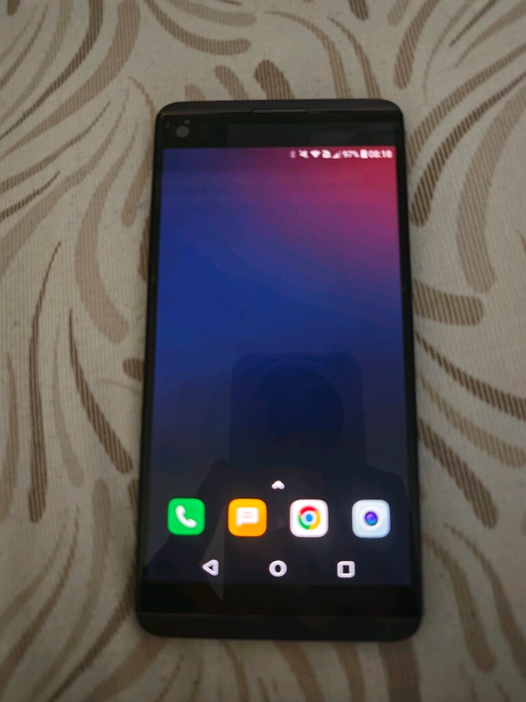 LG v20 - 4