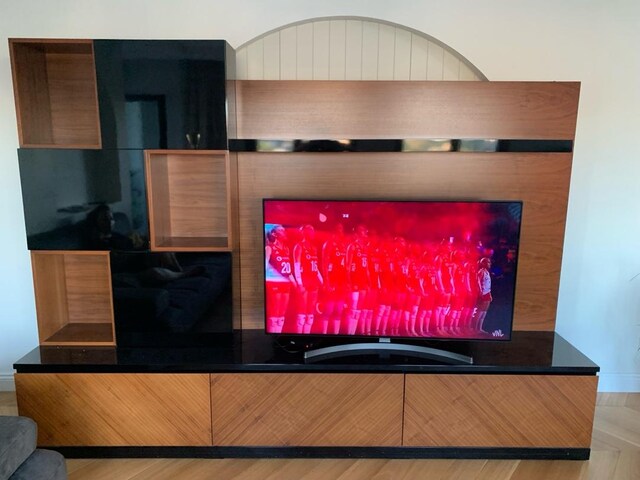 TV ÜNİTESİ