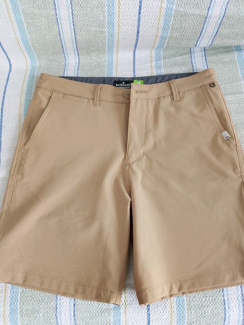 quiksilver şort