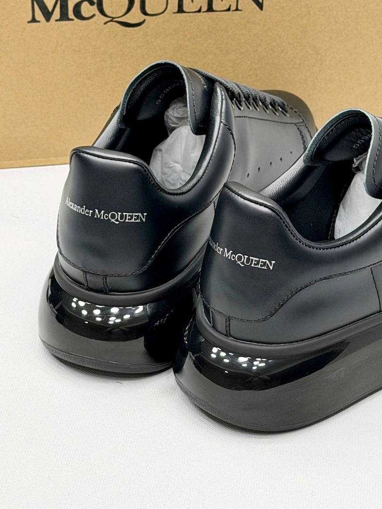 Alexander McQueen - 3