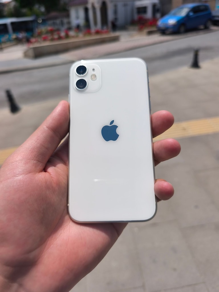 İPHONE 11 128 GB HATASIZ TR - 4
