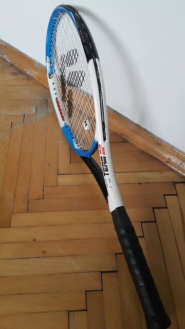Tenis raketi