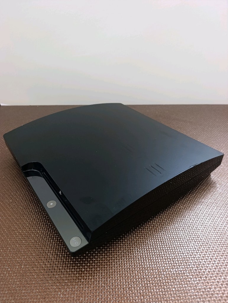 İlk kullanıcısından slim kasa PlayStation 3, 500 GB + 8 oyun - 7