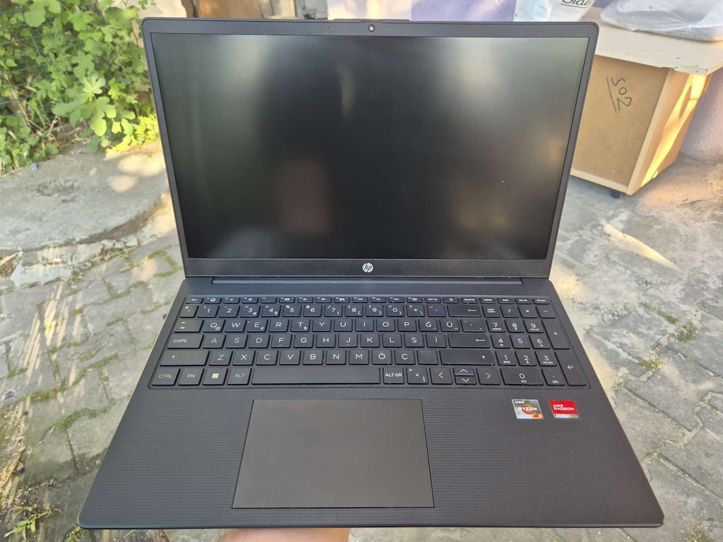 KELEPİR DDR5 RYZEN 3 7000 SERİSİ HP LAPTOP