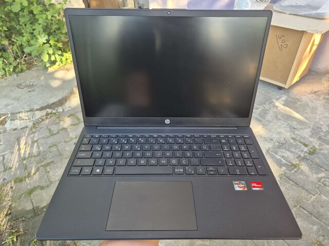 KELEPİR DDR5 RYZEN 3 7000 SERİSİ HP LAPTOP