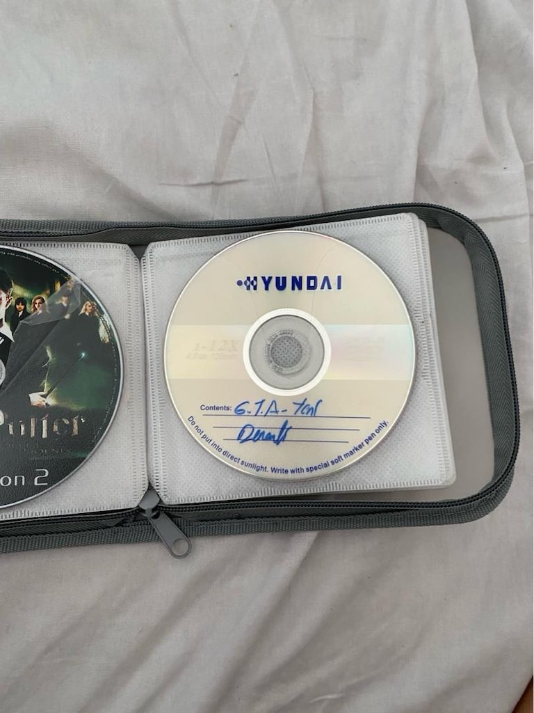 CD / DVD - 9