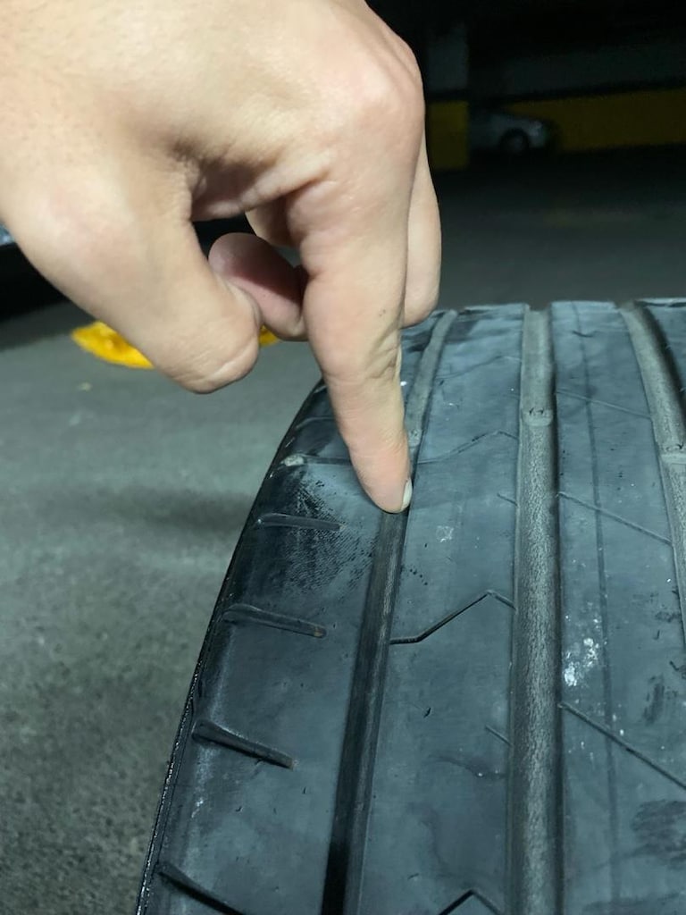 Hankook Lastik 215 45 17 - 8