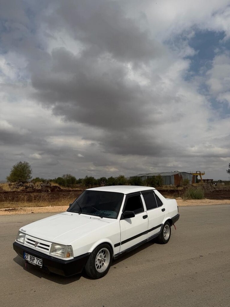 arabam ufak tefek eksik var ama güzel 1991 model düz Şahin 5 vites - 8