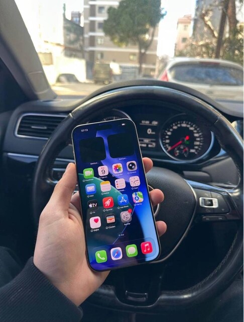 iPhone 16 Pro Max 512gb TR Garantili