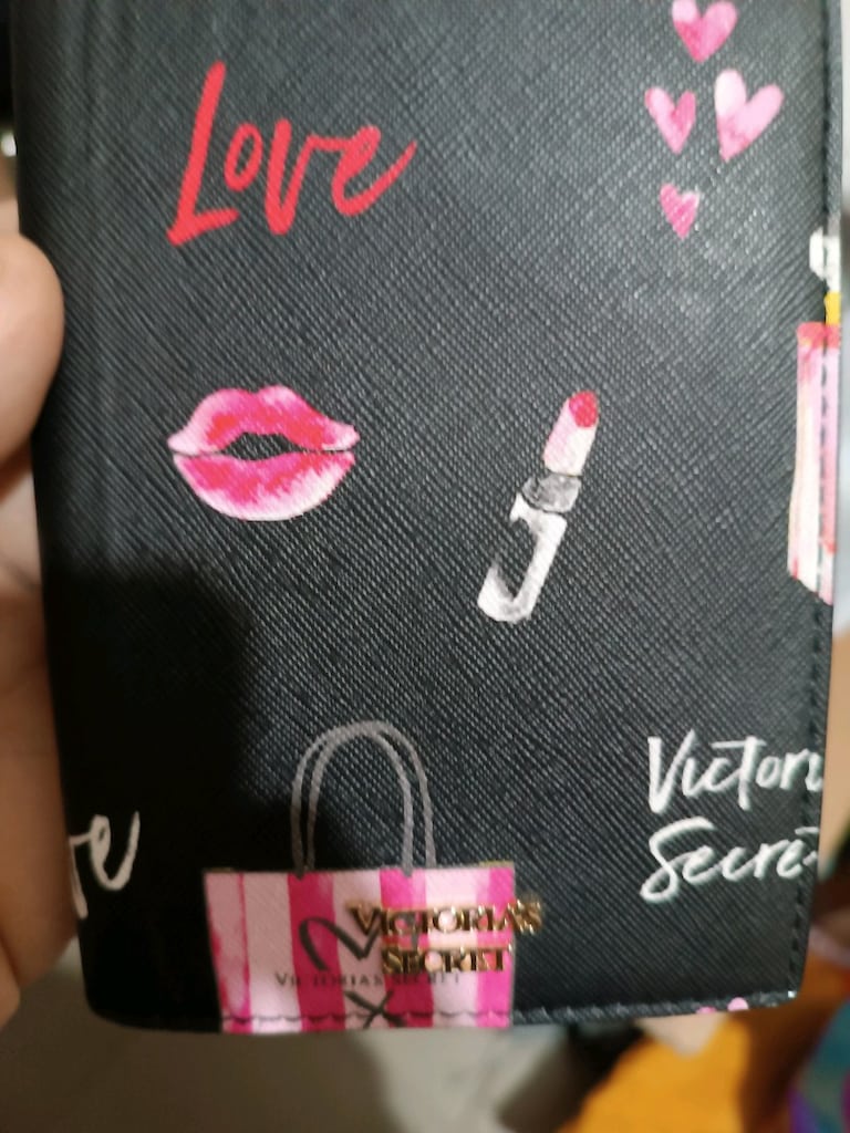 Victoria's Secret Pasaport Kılıfı, Kartlık, Kartvizitlik, Seyahat
