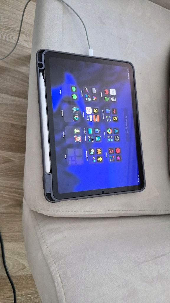 iPad Air 5.Nesil WIFI 256 GB APPLE PENCIL ILE KILIF EKRAN KORUYUCULU - 2