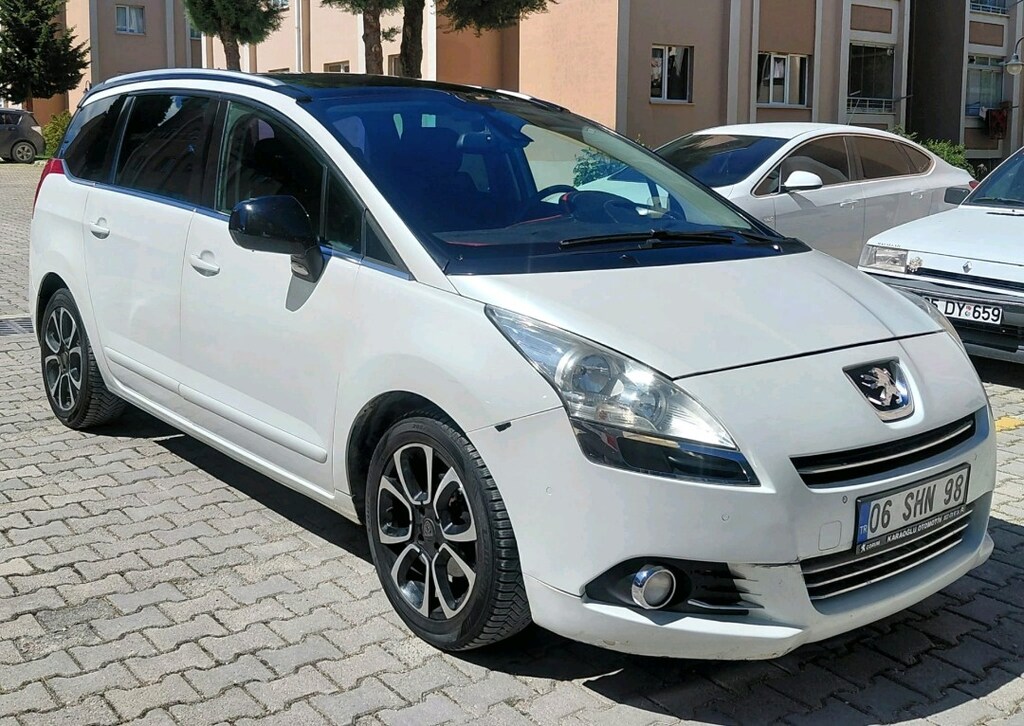 Memurdan masrafsız ve temiz peugeot 5008 - 3