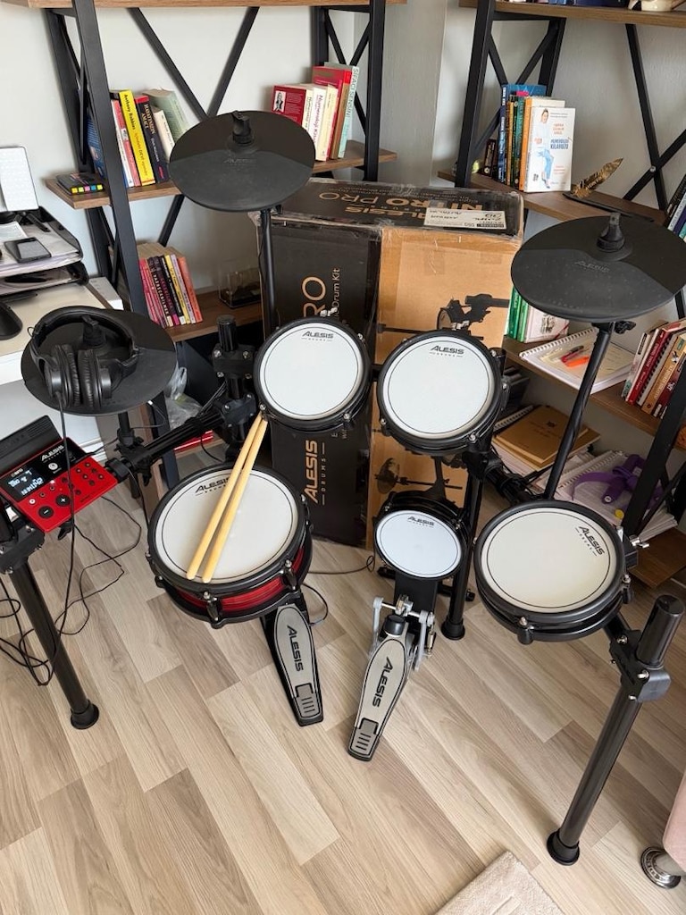 Alesis Nitro Pro ACİL - 6