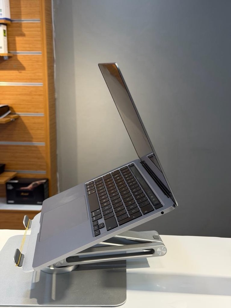 MacBook Pro M2 13” 8/256 Gb Hatasız tertemiz - 5