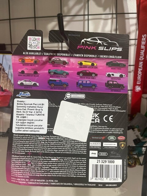 pink slips marka bugatti