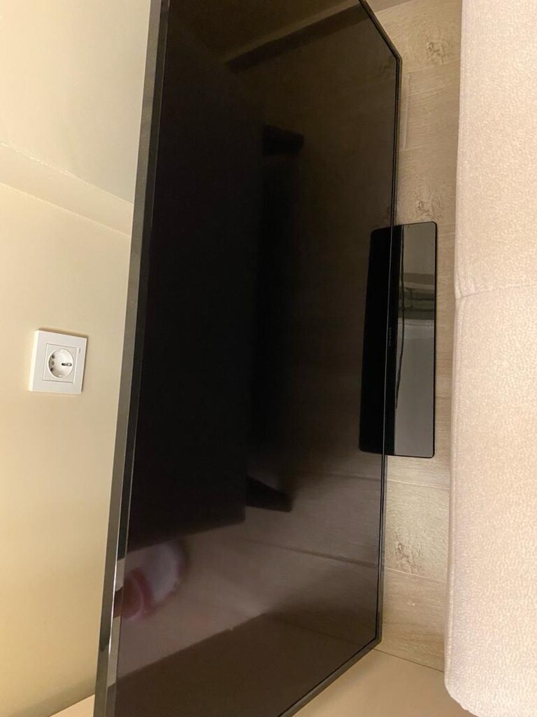 Vestel 49UD8200 (123 Ekran) - 4