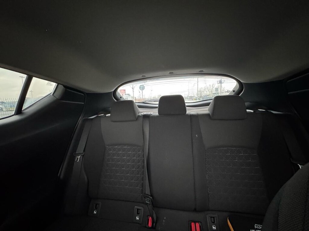 satılık düşük km hatasız değişensiz boyasın 2019 model chr - 4