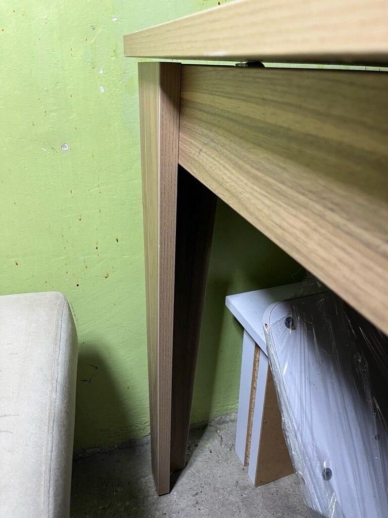 Mondi marka yemek masası - 2