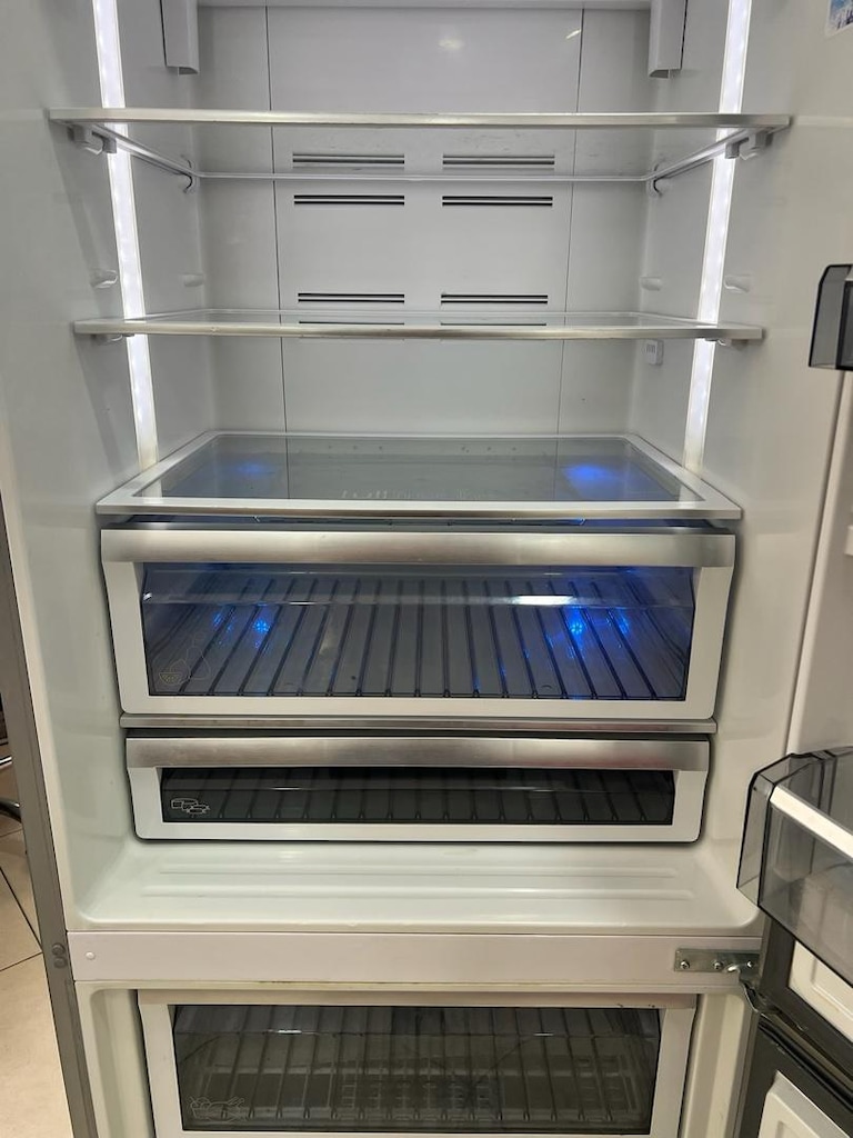 ARÇELİK 580 LİTRE GRİ İNOX ALTTAN KOMBİ NO FROST BUZDOLABI – TERTEMİZ - 3