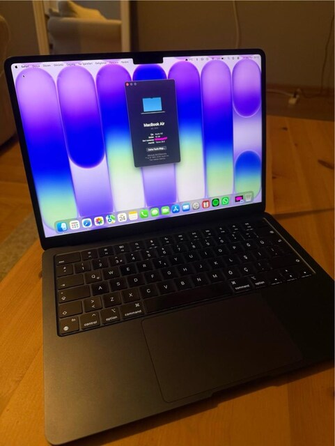 Apple MacBook Air M2 13.6” Midnight | 16 GB RAM | %100 Pil | Garantili