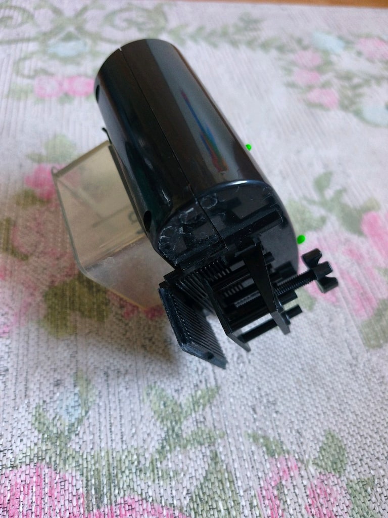 Otomatik pilli balık yemleme makinesi - 2