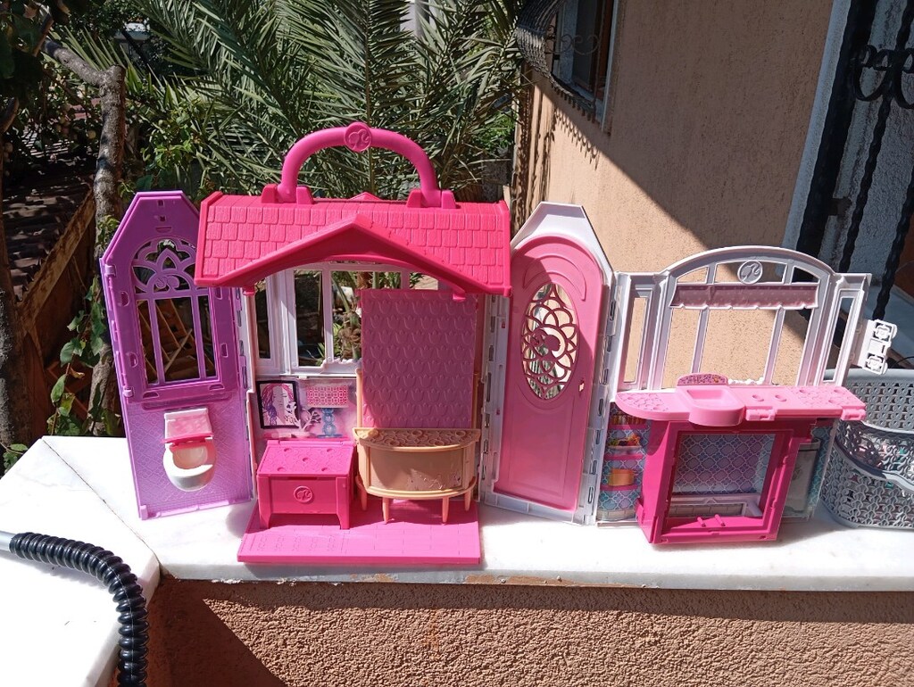 Barbie evi - 3
