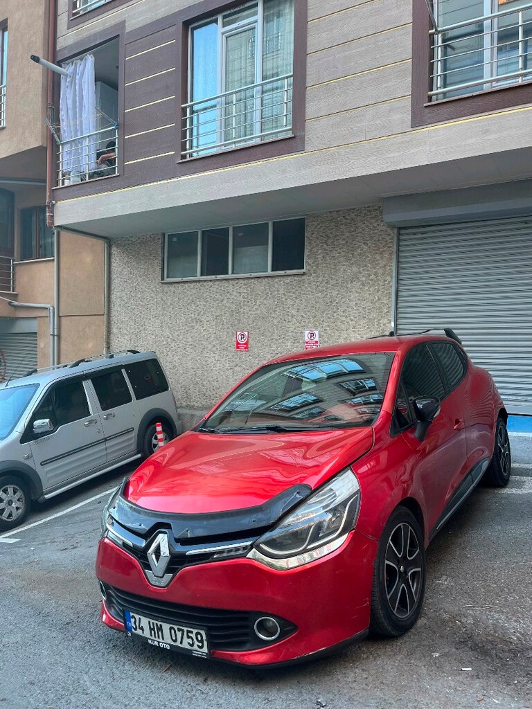 2013 MODEL CLİO İCON PAKET TEMİZ AİLE ARABASI SERVİS BAKIMLI - 2