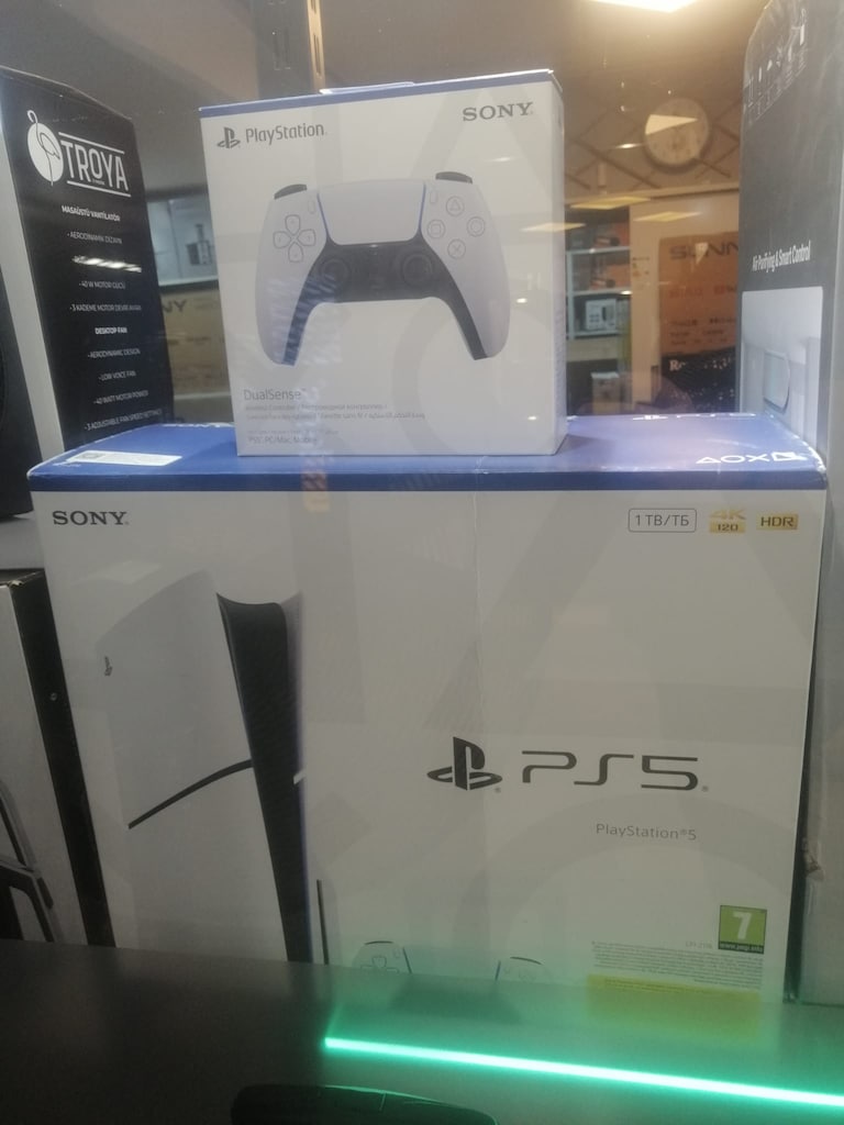 ps 5 cd sıfır kol dahil orjinal